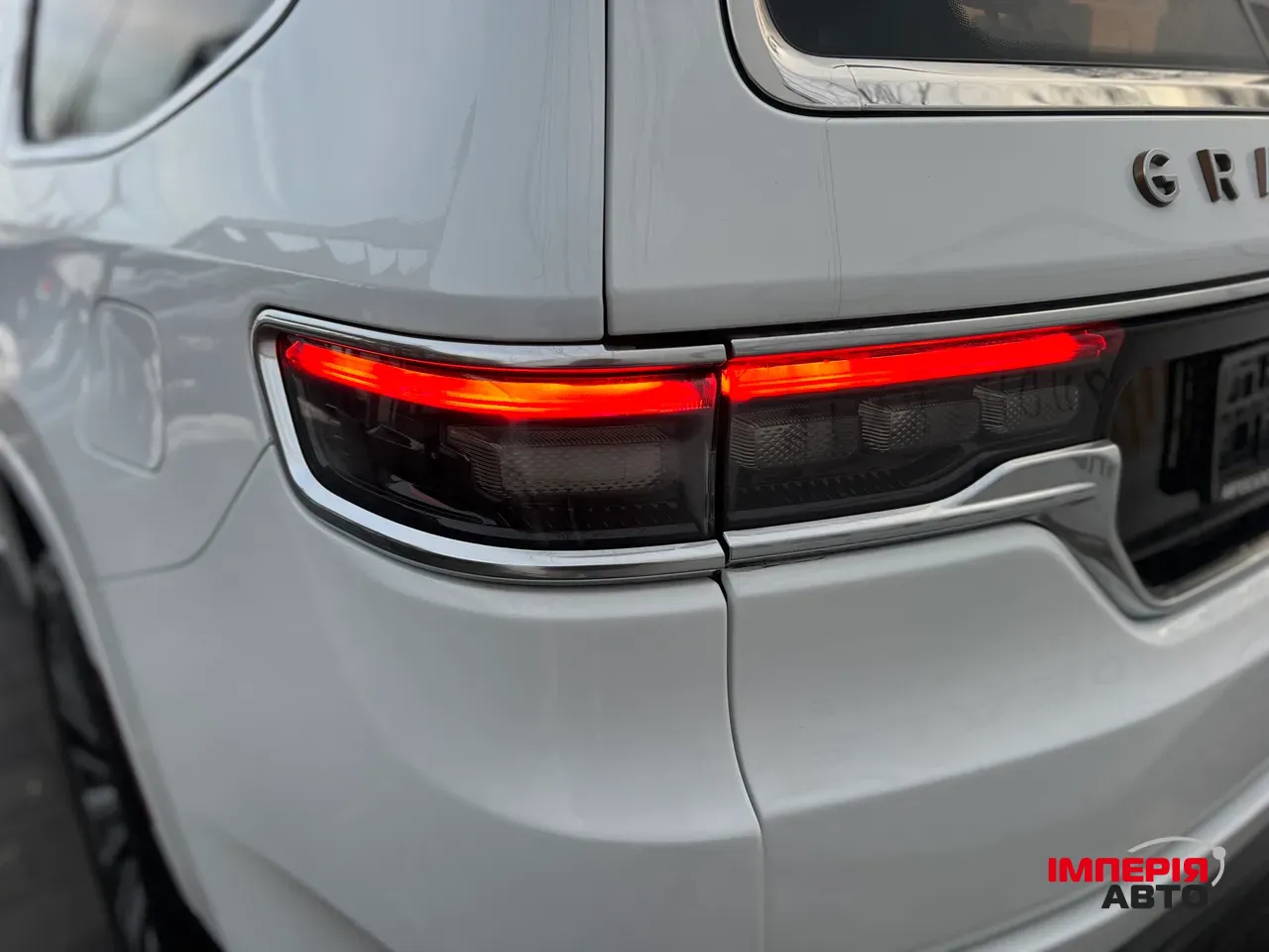 Jeep Grand Cherokee - фото 11