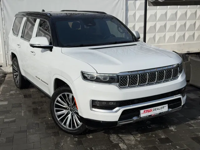 Jeep Grand Cherokee - фото 1