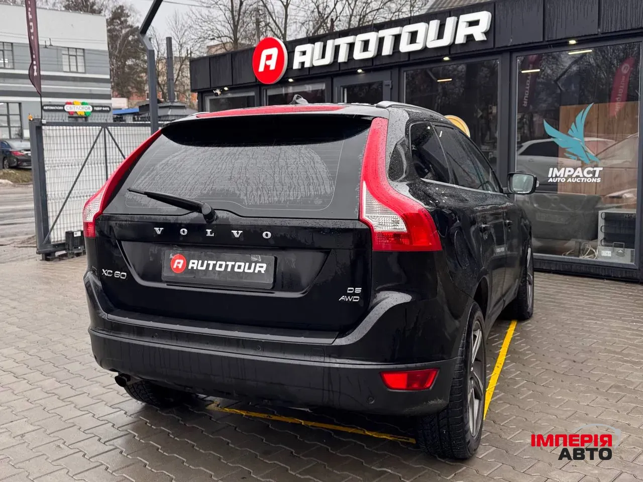 Volvo XC60 - фото 10