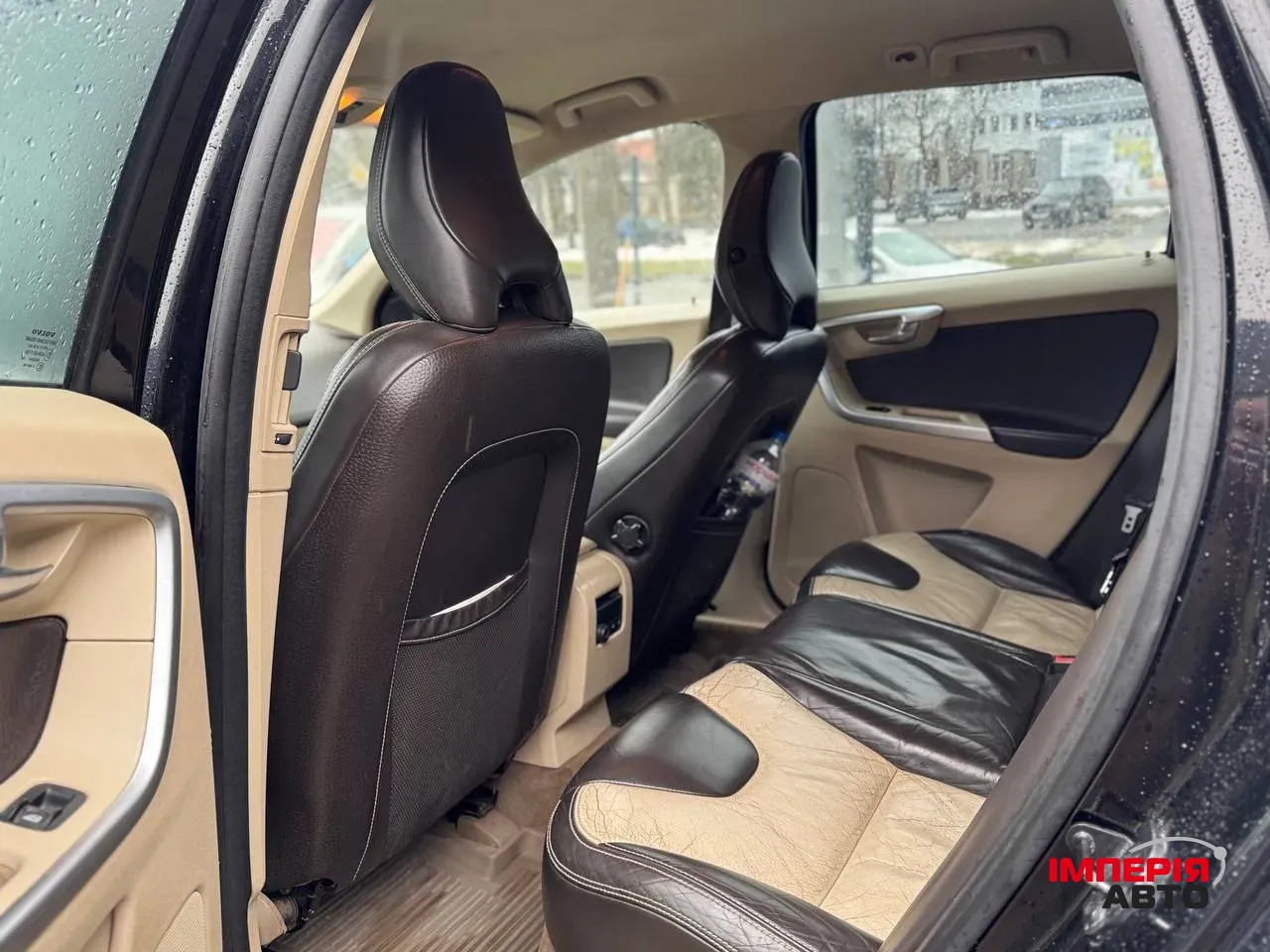 Volvo XC60 - фото 7