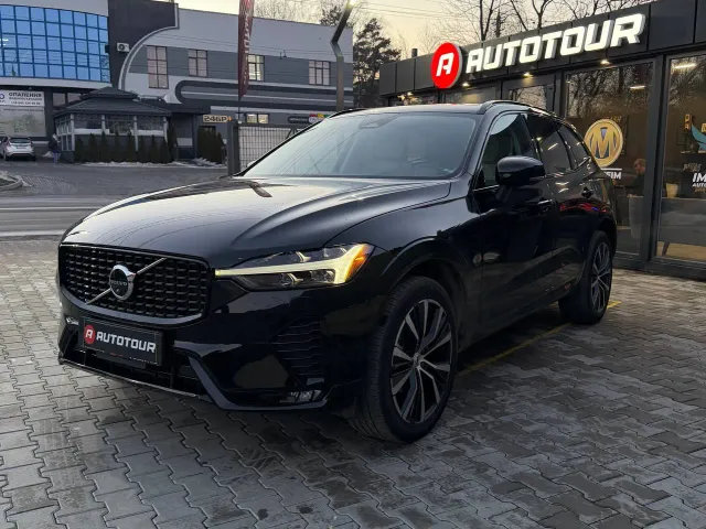 Volvo XC60 - фото 2