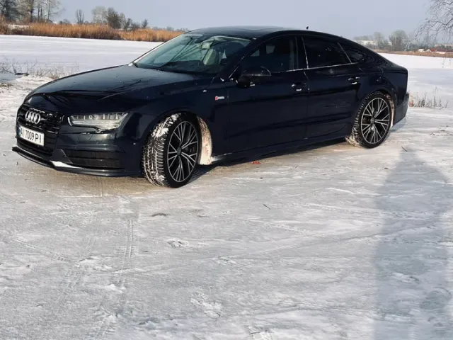 Audi A7 - фото 3