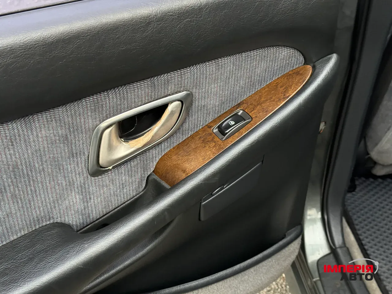 Mitsubishi Sigma - фото 55