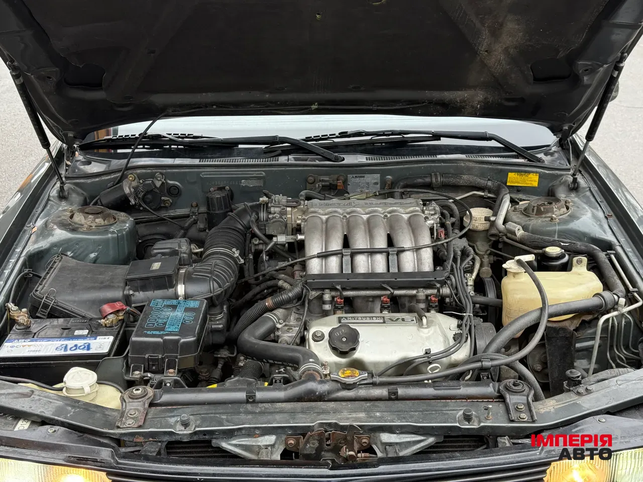 Mitsubishi Sigma - фото 11