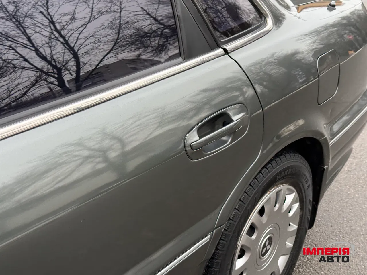 Mitsubishi Sigma - фото 20