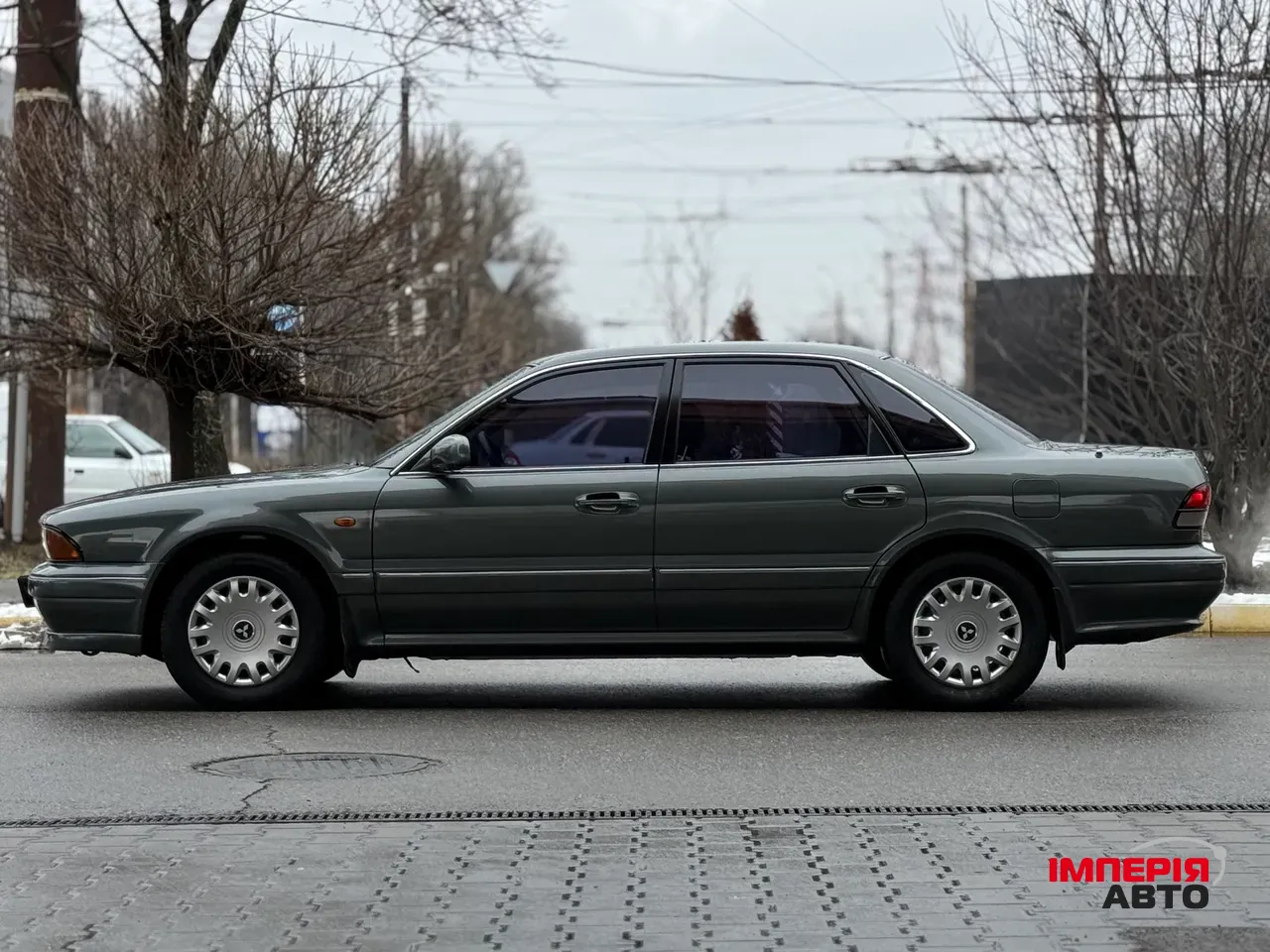 Mitsubishi Sigma - фото 2