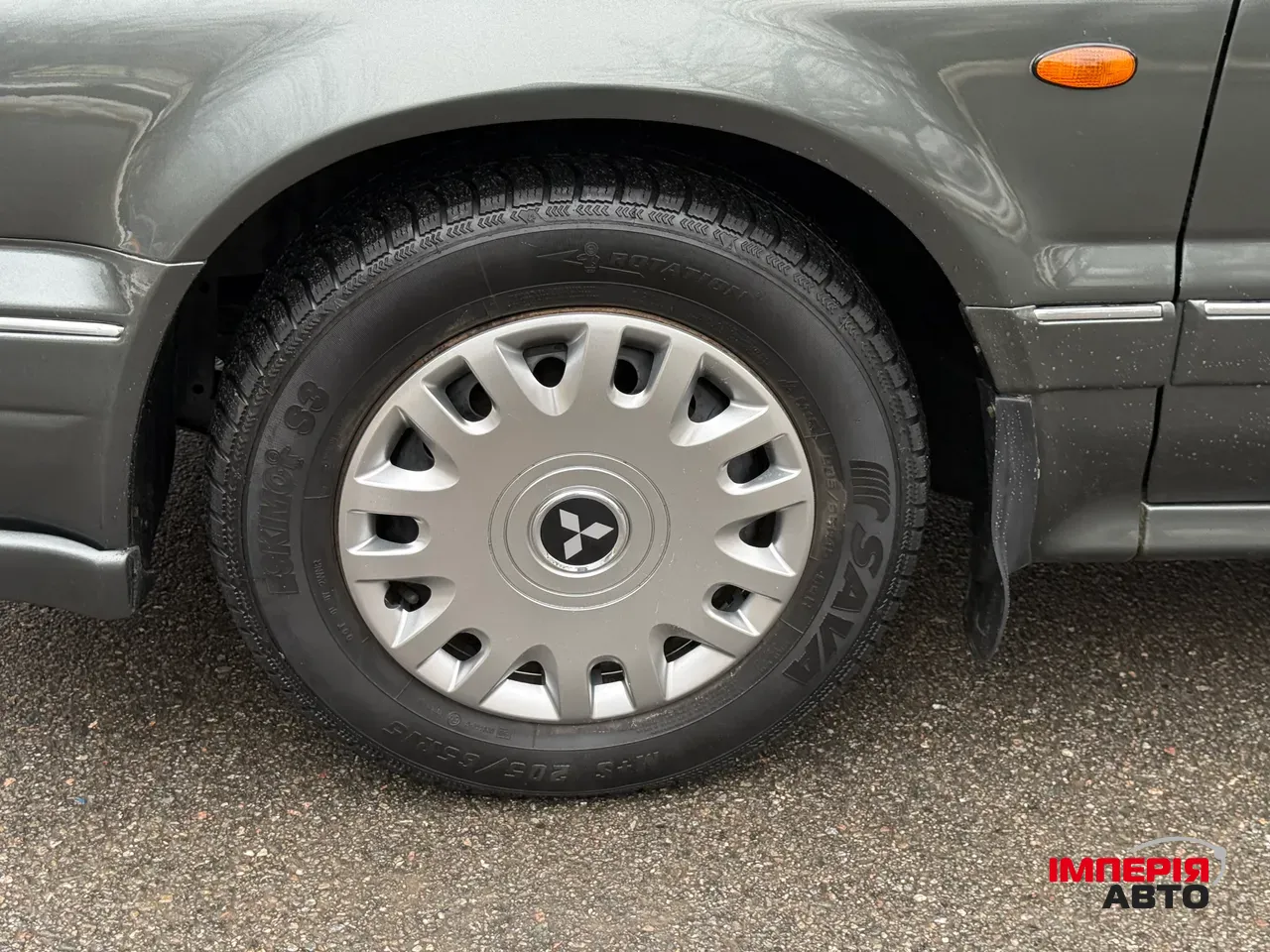 Mitsubishi Sigma - фото 18