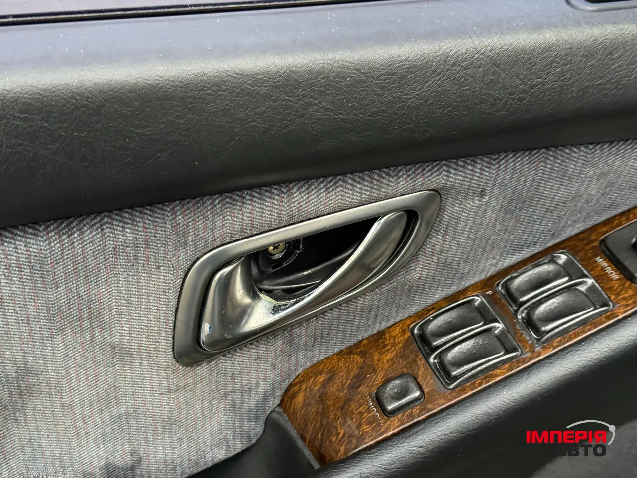 Mitsubishi Sigma - фото 35