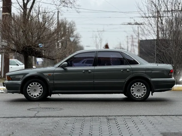 Mitsubishi Sigma - фото 2