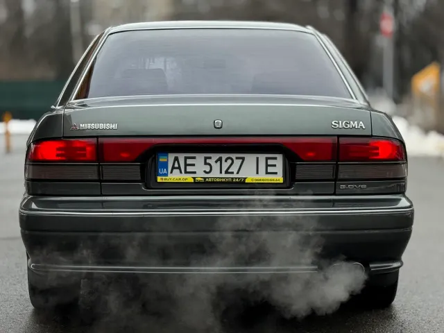 Mitsubishi Sigma - фото 4