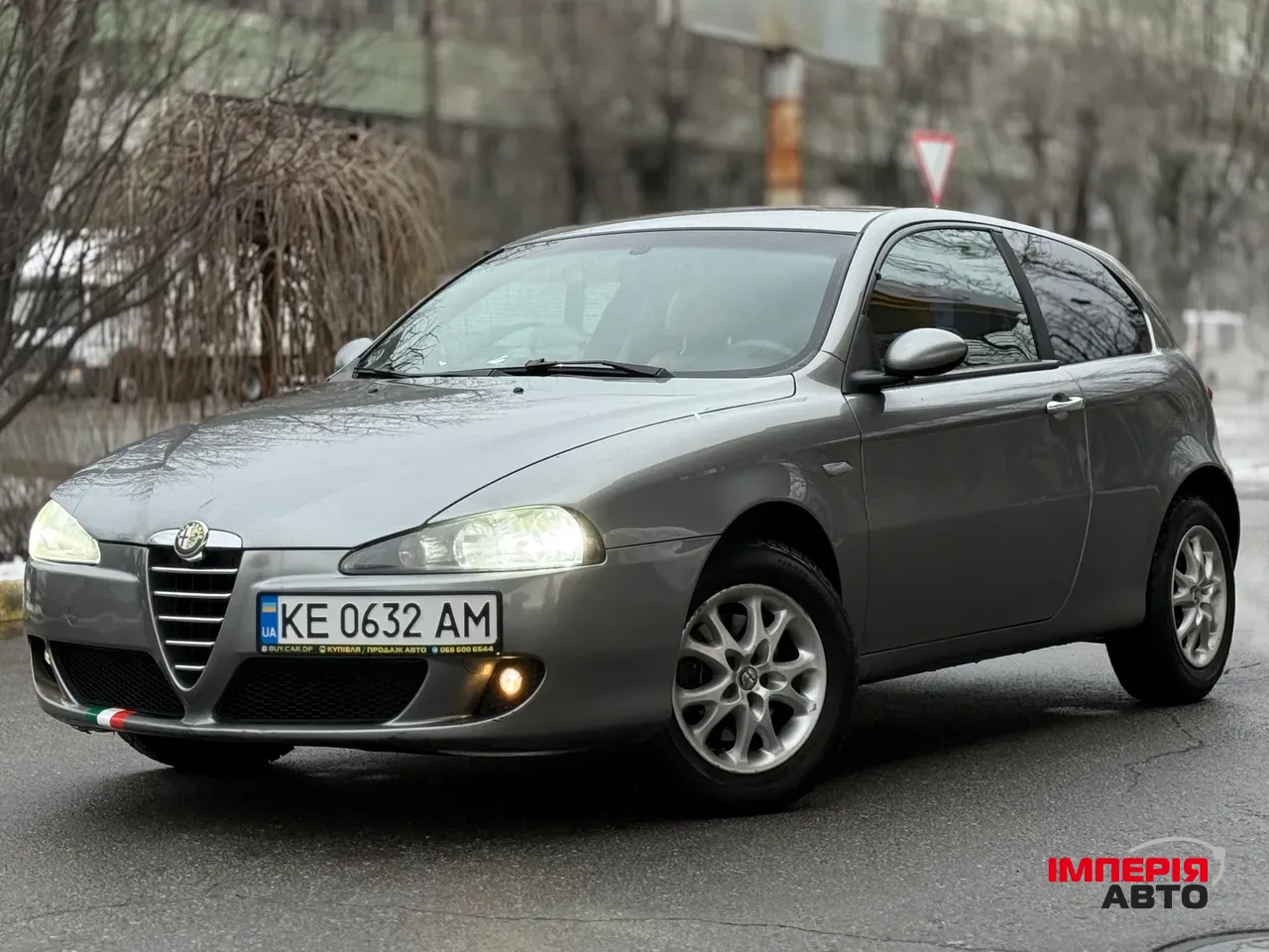 Alfa Romeo 147 - фото 1