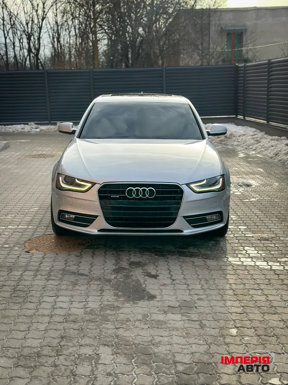 Audi A4 - фото 1
