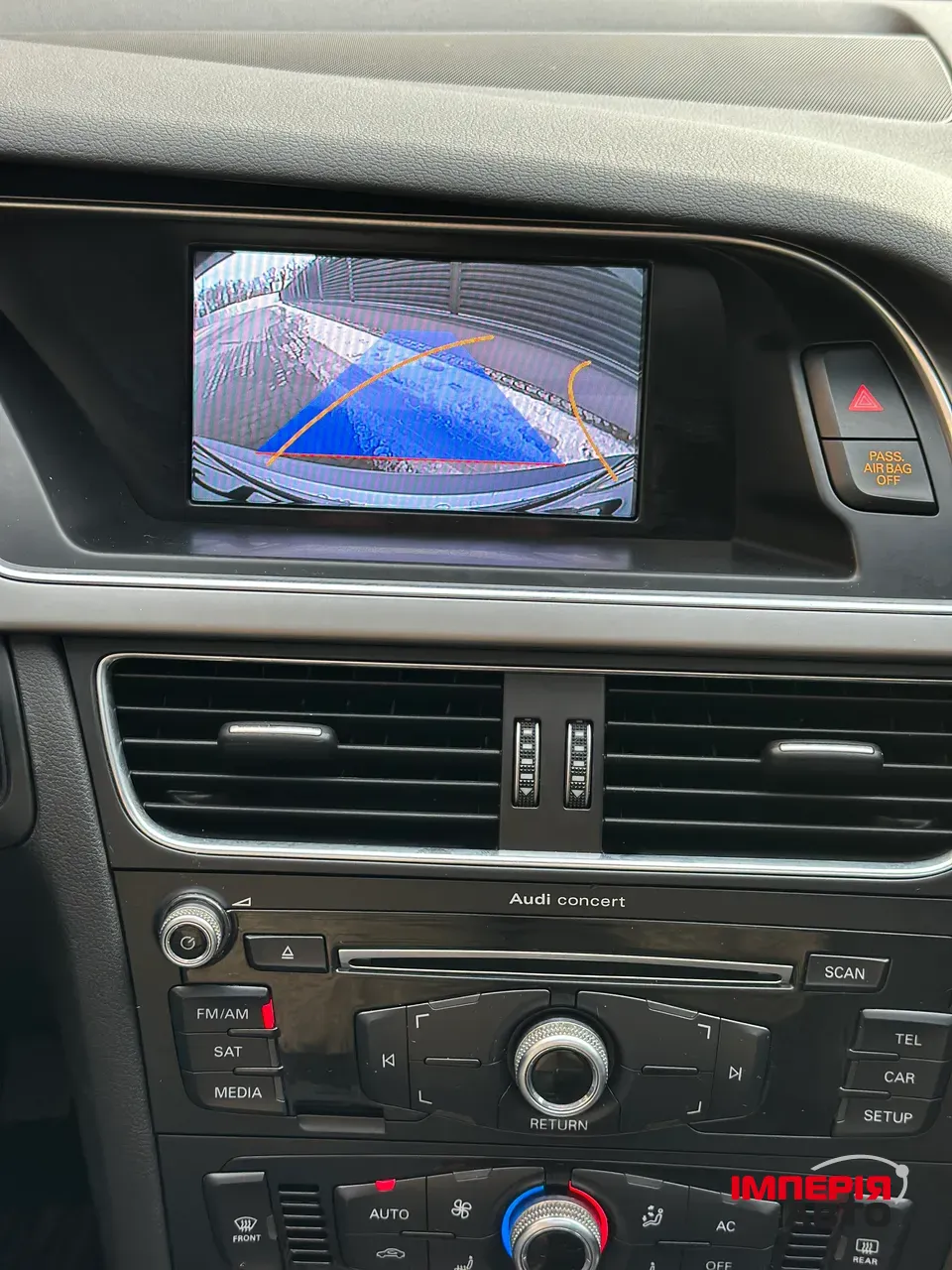 Audi A4 - фото 26