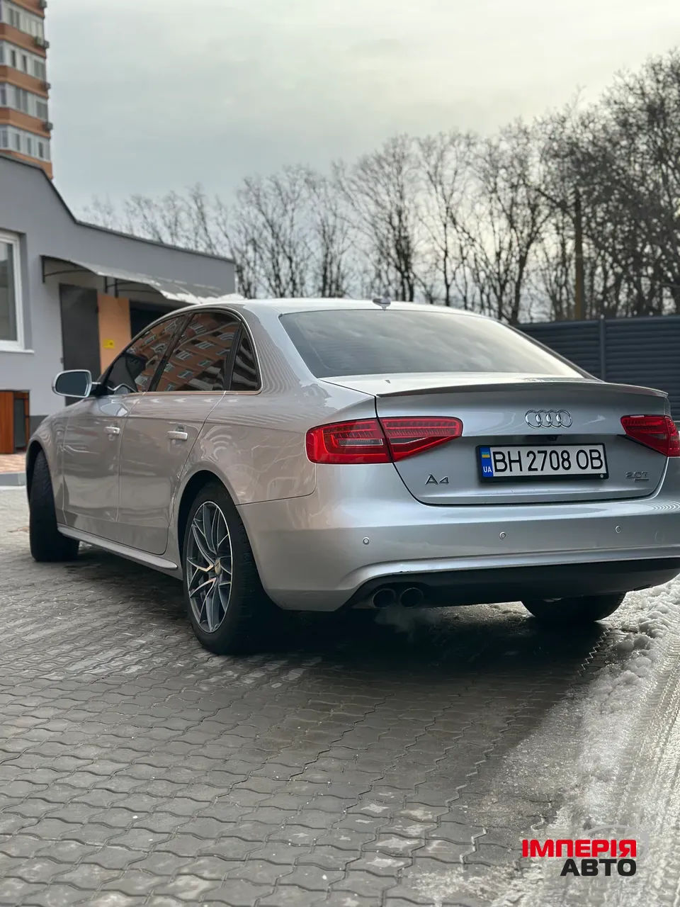 Audi A4 - фото 12