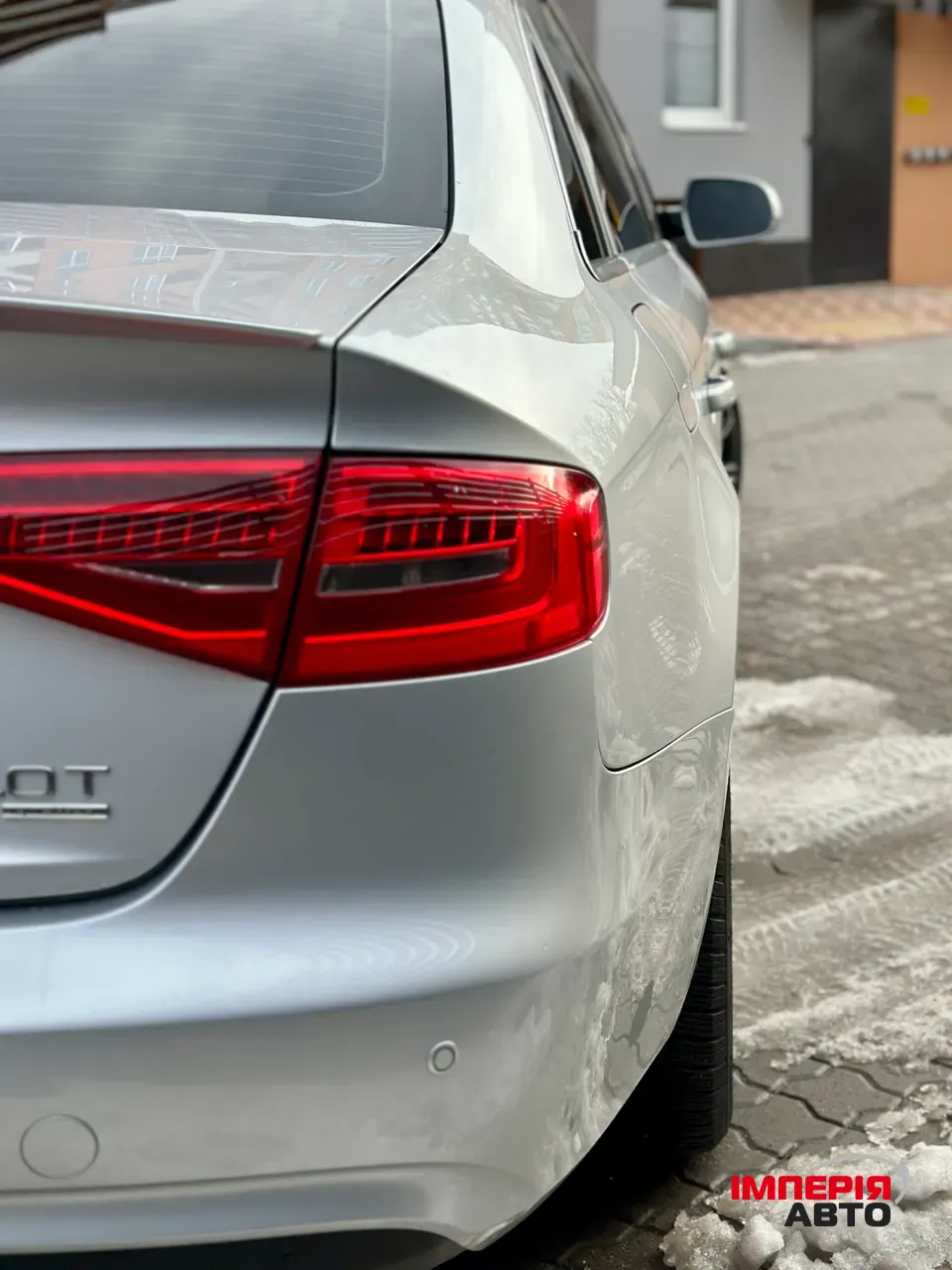 Audi A4 - фото 7