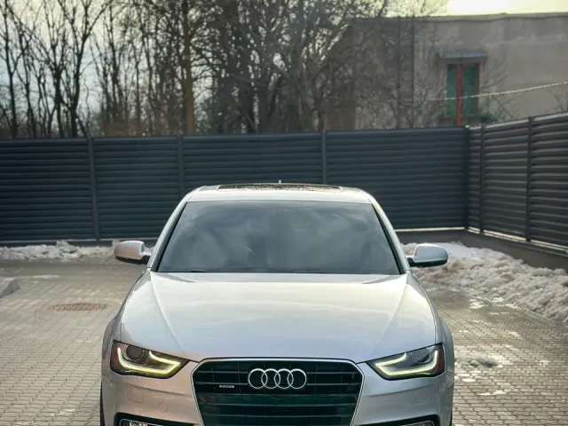 Audi A4 - фото 1