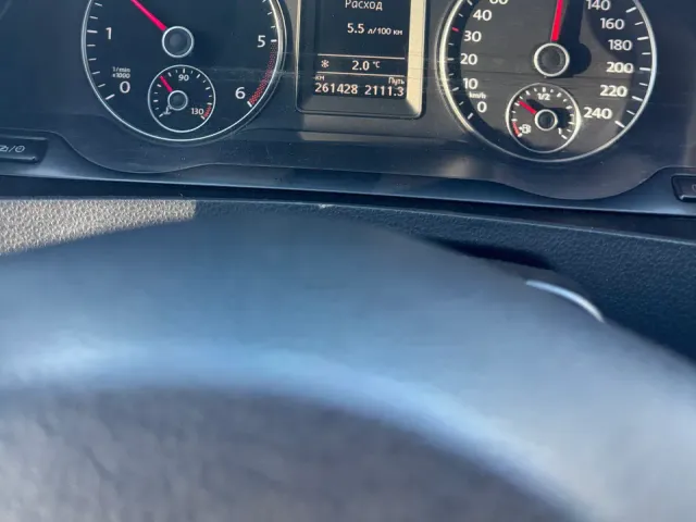 Volkswagen Caravelle - фото 2