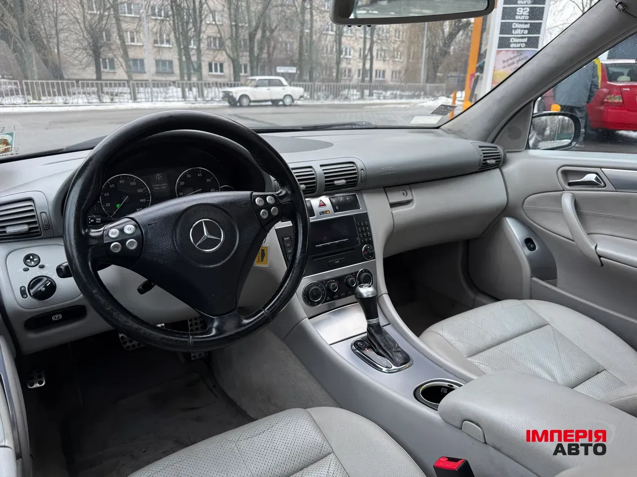 Mercedes-Benz C-Класс - фото 9