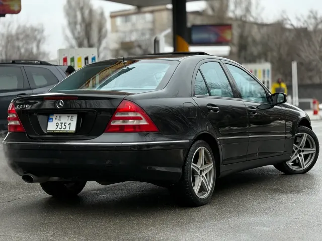 Mercedes-Benz C-Класс - фото 5