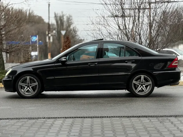 Mercedes-Benz C-Класс - фото 2