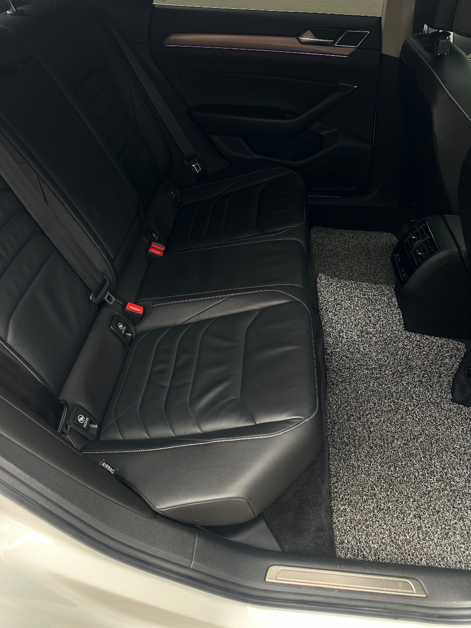 Volkswagen Arteon - фото 9