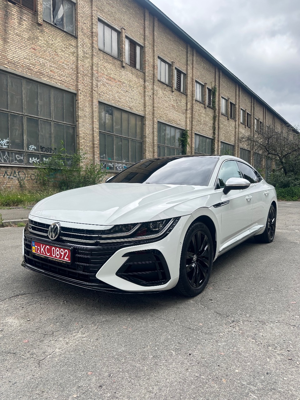 Volkswagen Arteon - фото 6