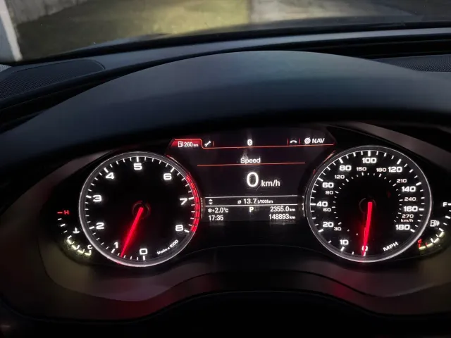 Audi A7 - фото 5