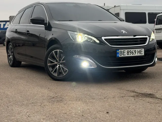 Peugeot 308 - фото 3