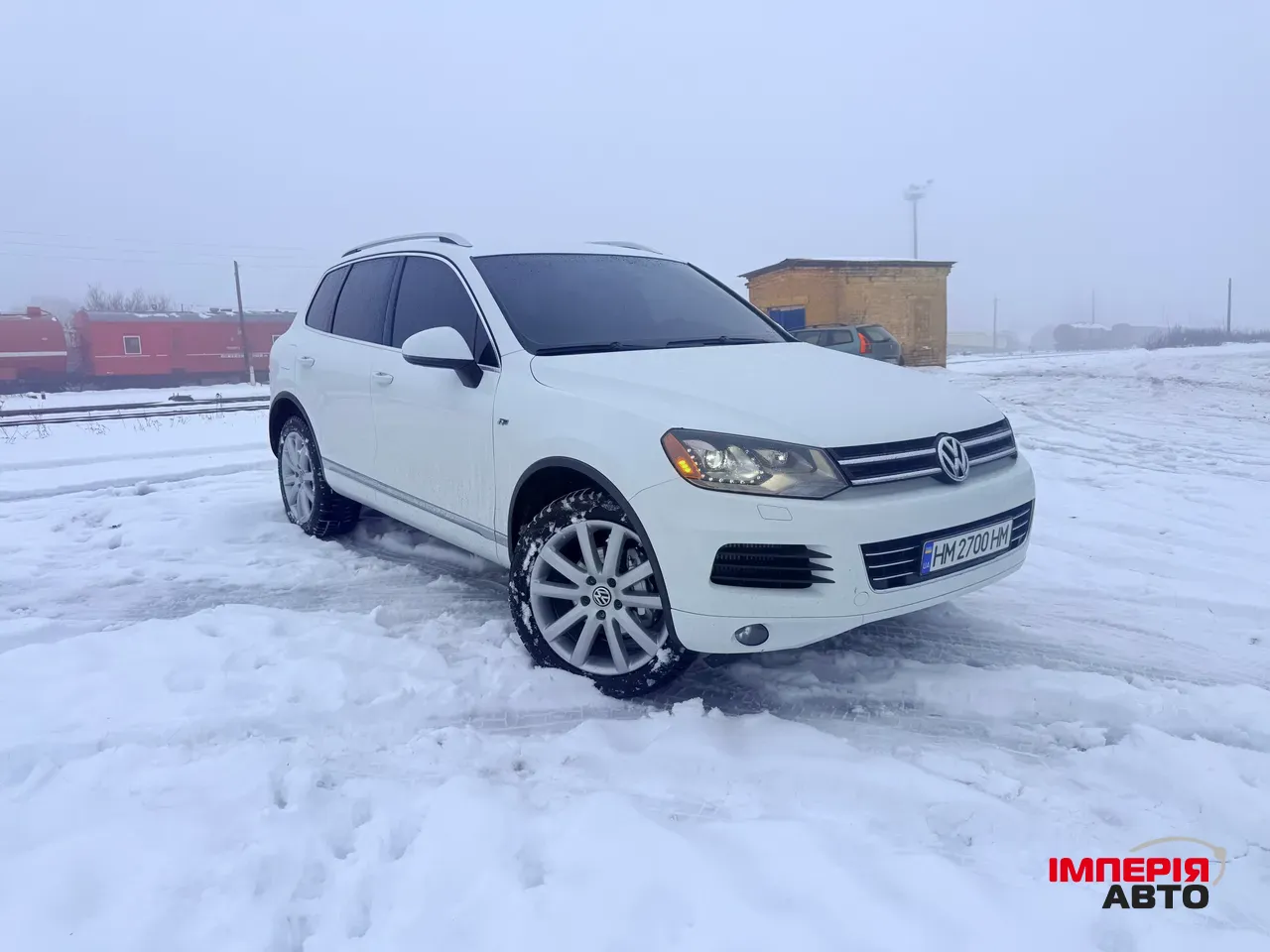 Volkswagen Touareg - фото 1