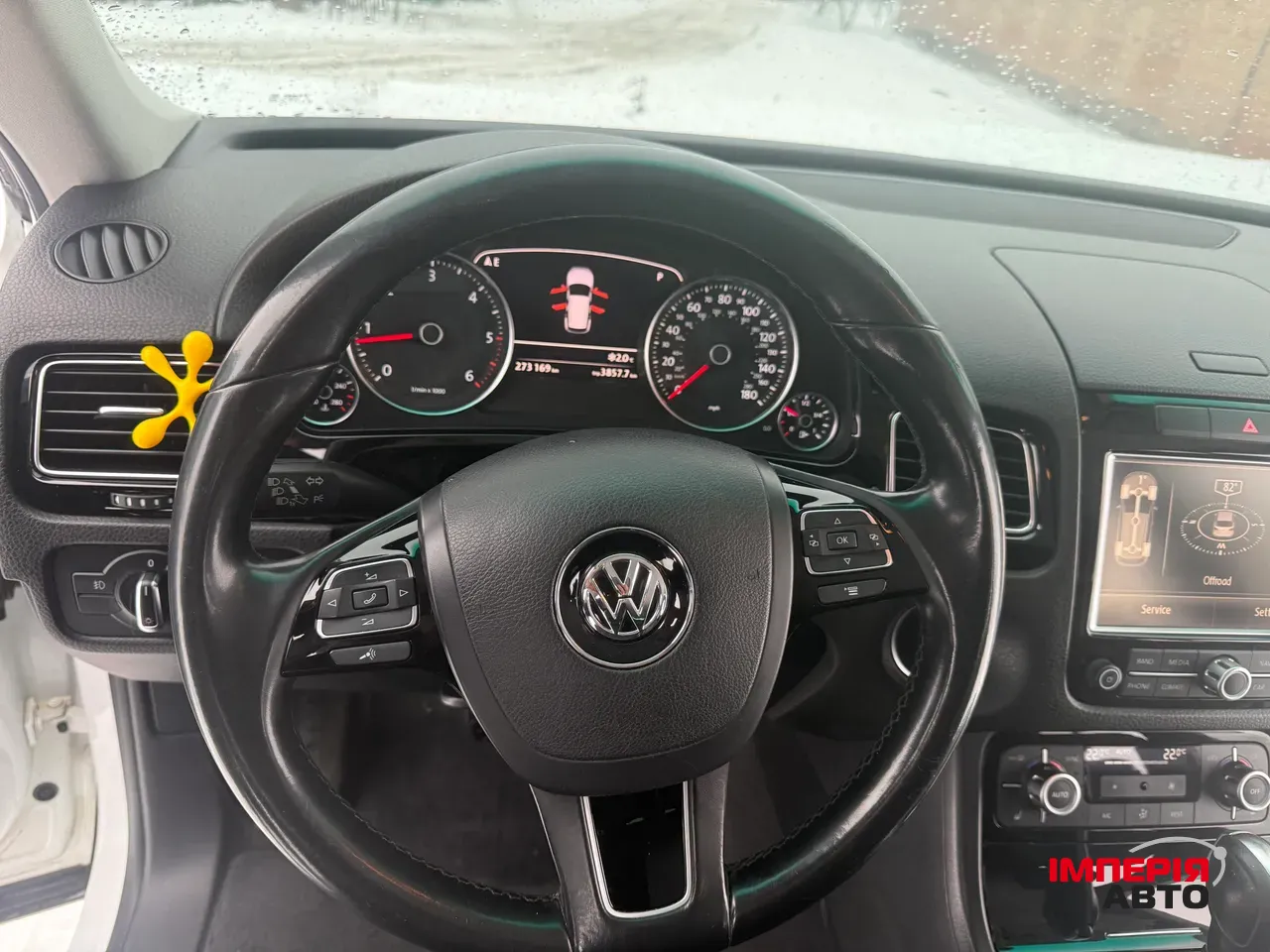 Volkswagen Touareg - фото 17