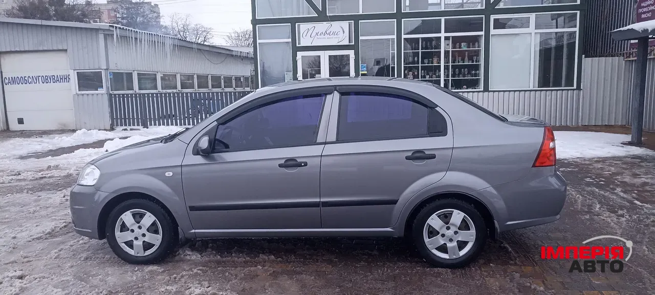 Chevrolet Aveo - фото 7