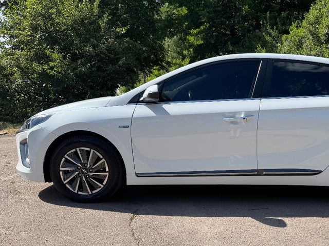 Hyundai IONIQ - зображення 2