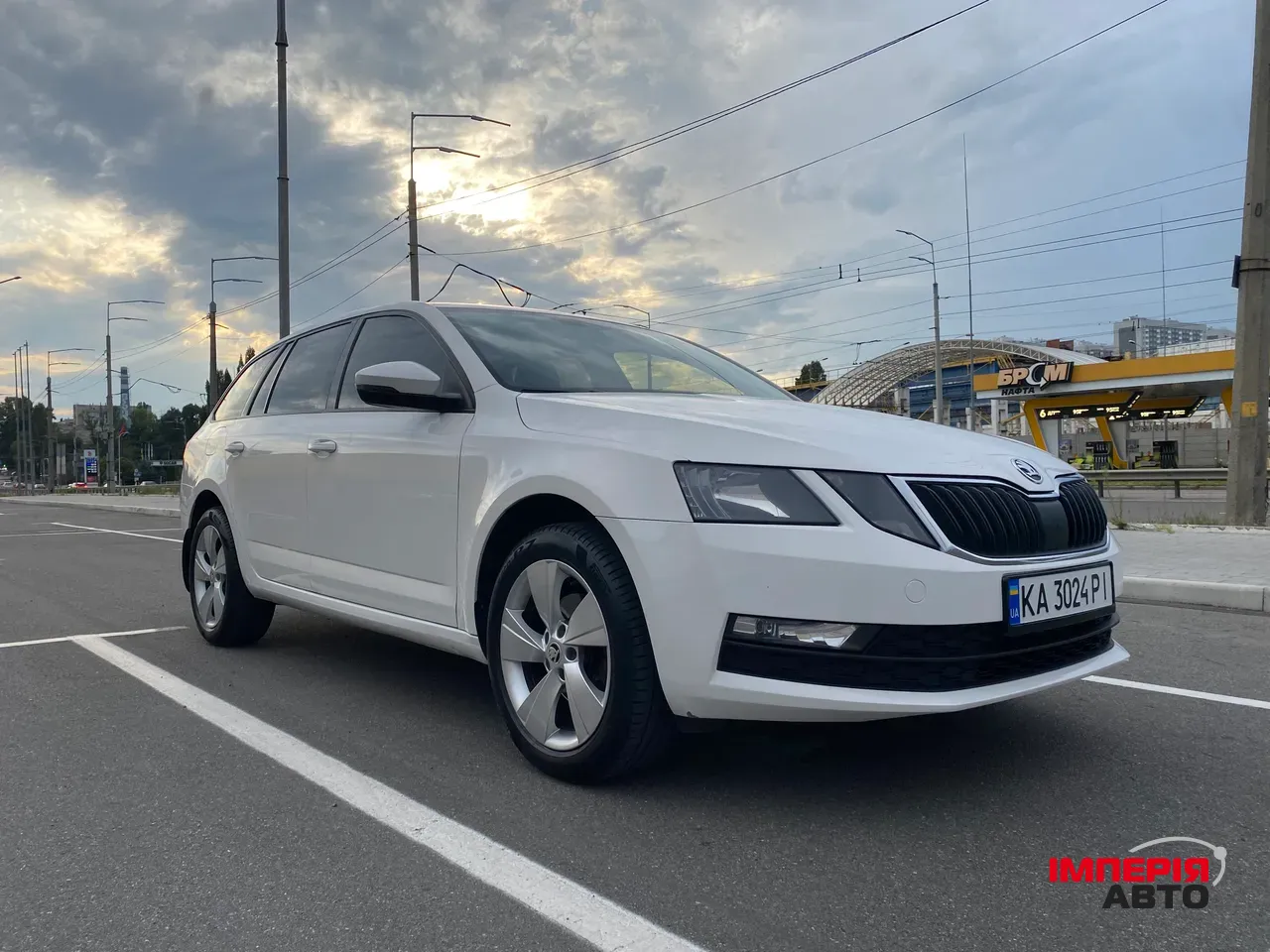 Skoda Octavia - фото 4