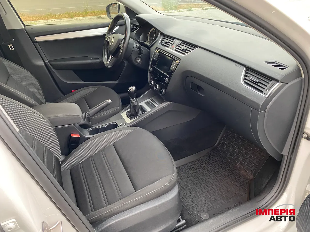 Skoda Octavia - фото 29