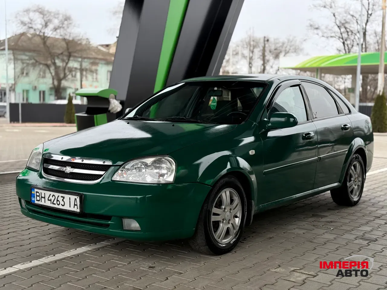 Chevrolet Lacetti - фото 1