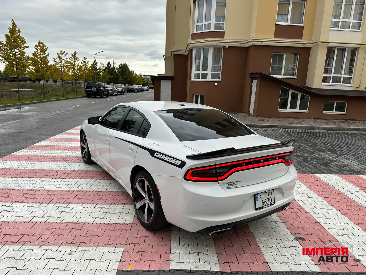 Dodge Charger - фото 16
