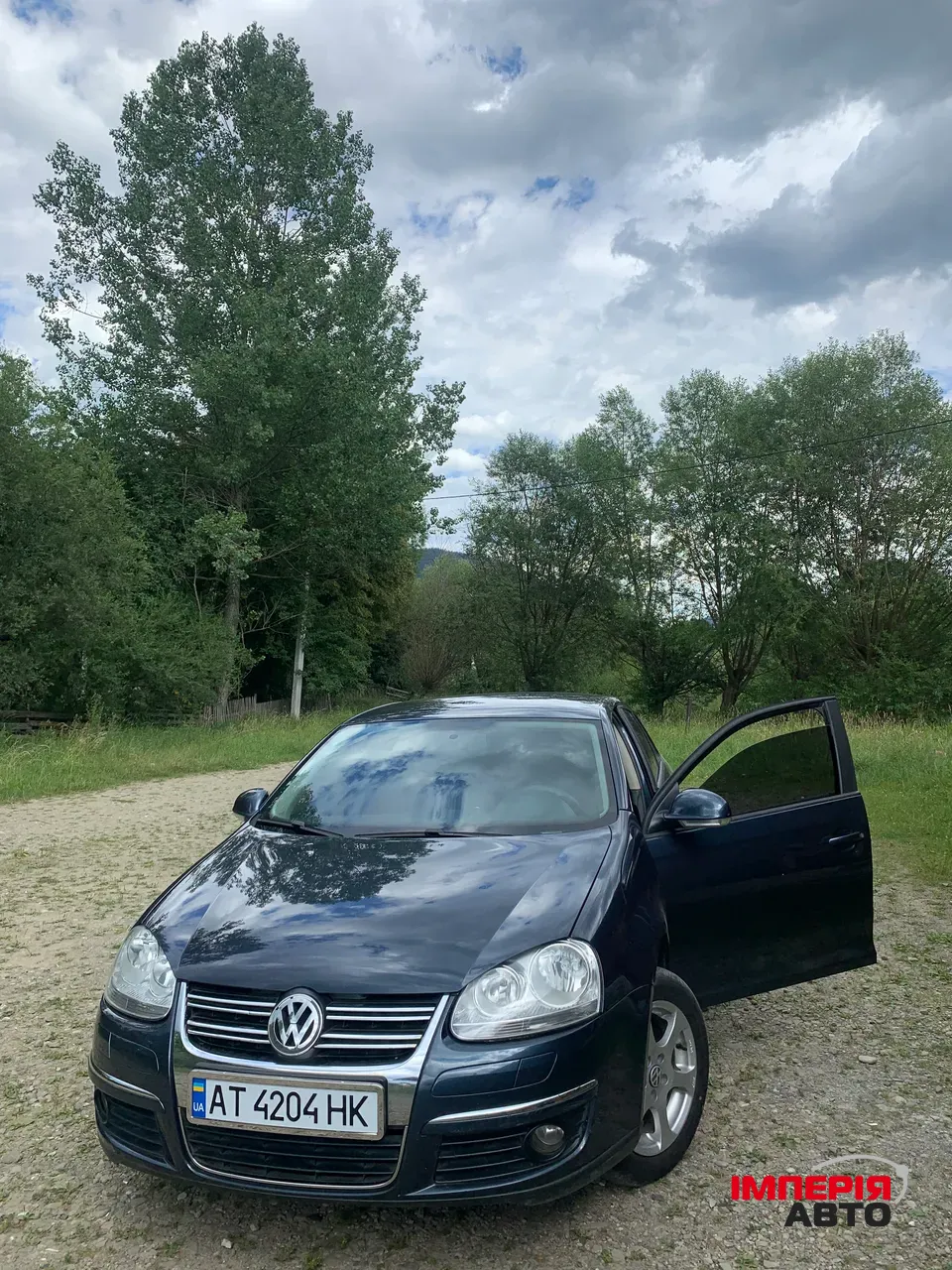 Volkswagen Jetta - фото 1