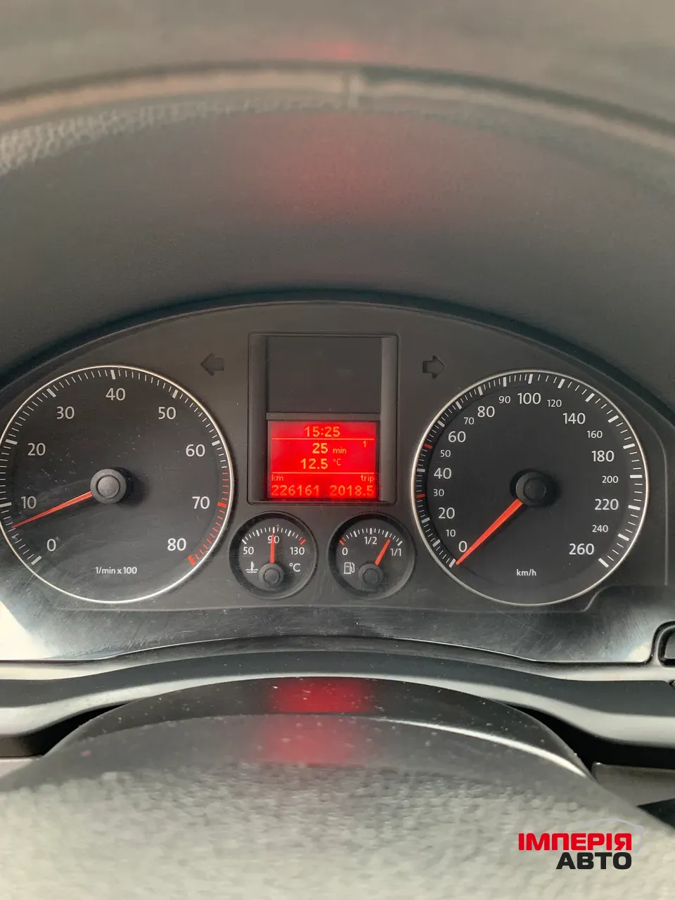 Volkswagen Jetta - фото 21