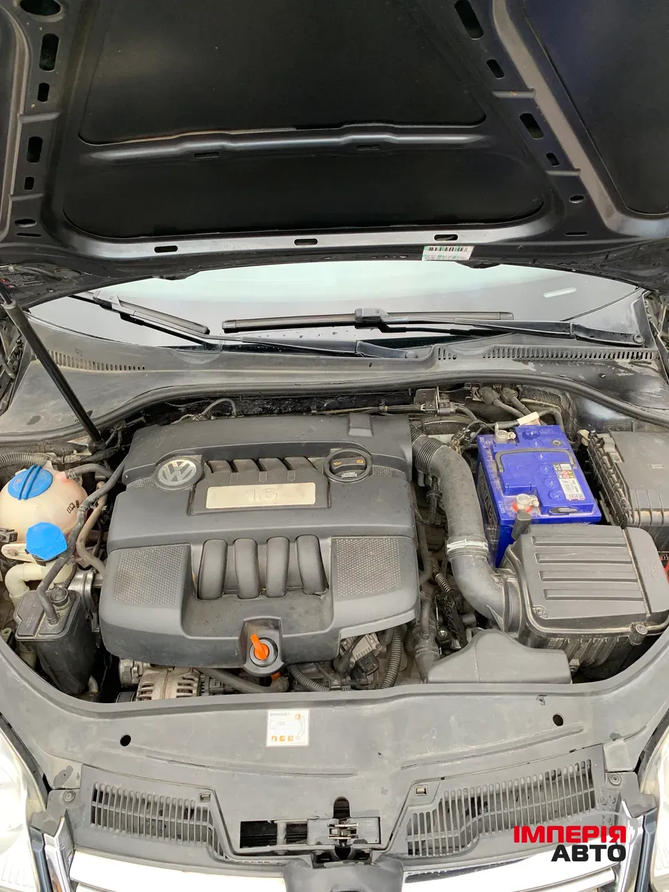 Volkswagen Jetta - фото 16