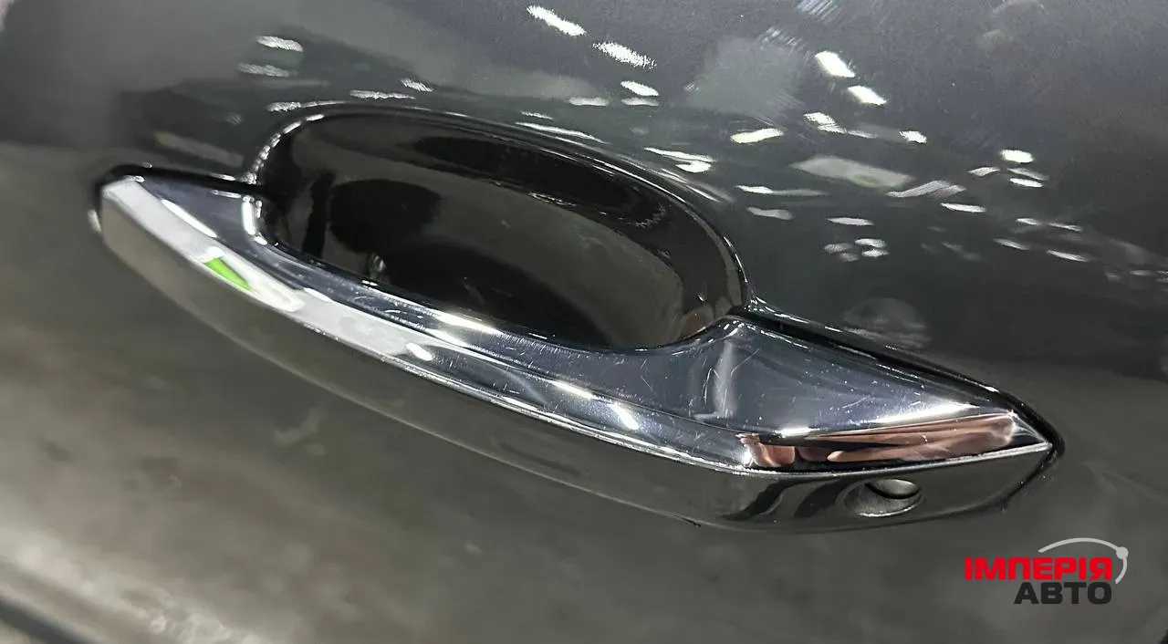 Audi A4 - фото 17