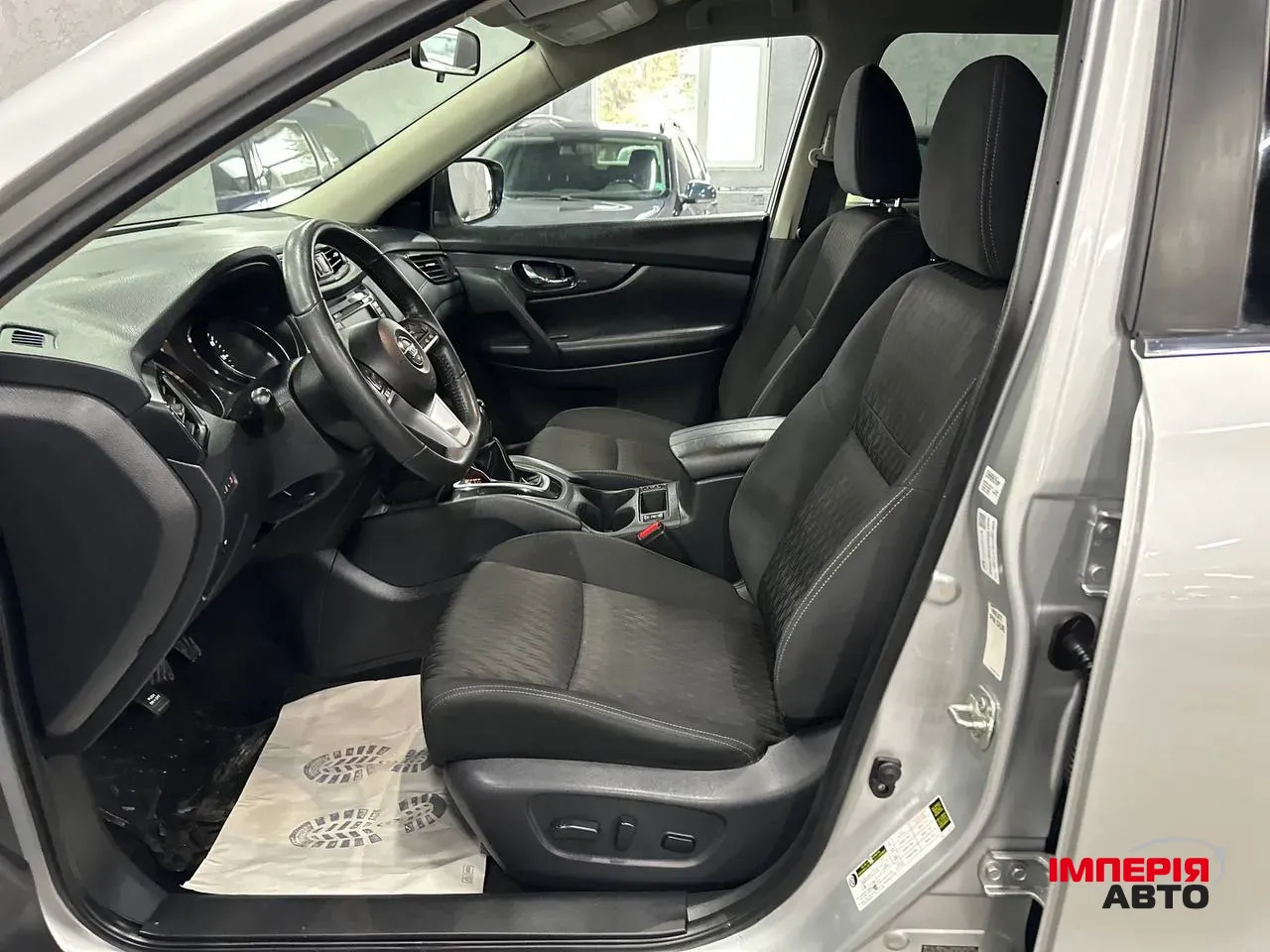 Nissan Rogue - фото 10