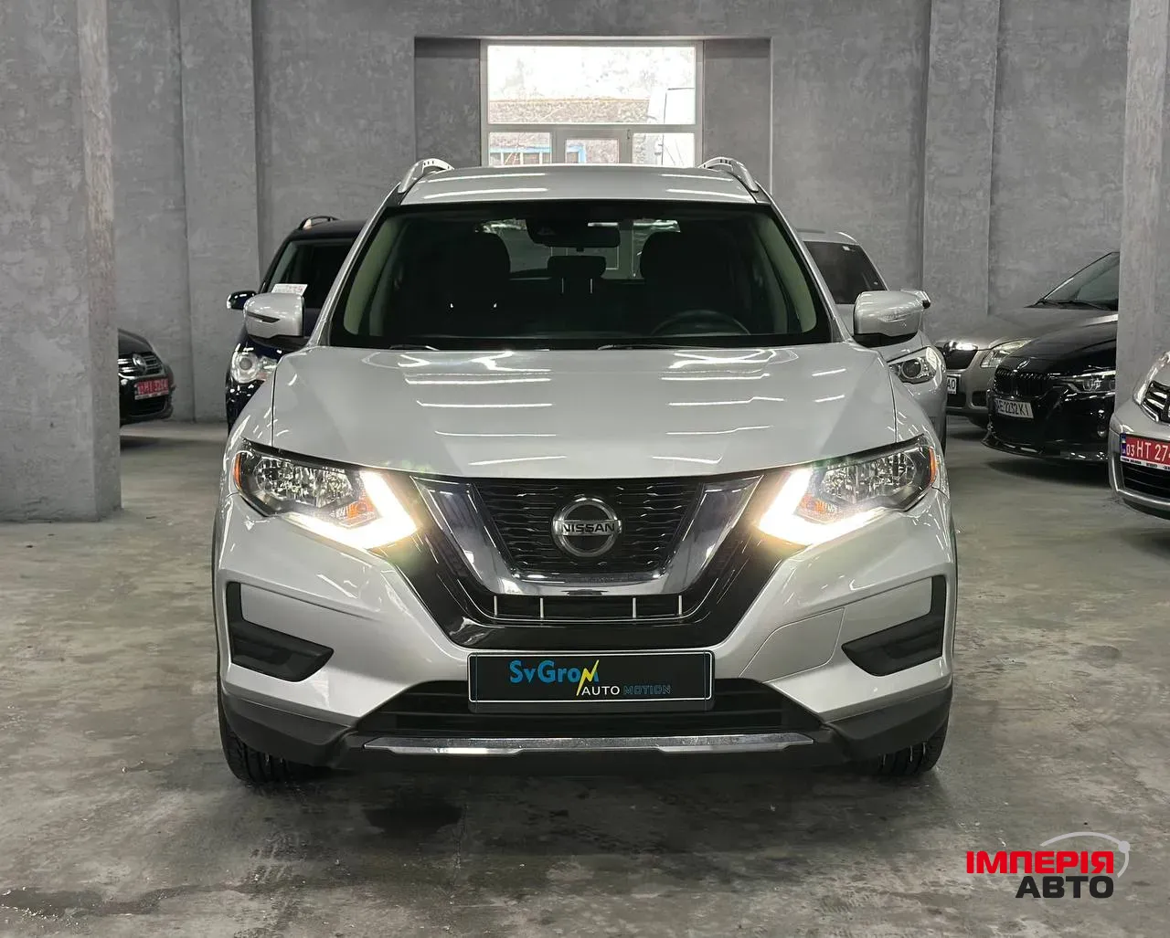 Nissan Rogue - фото 1
