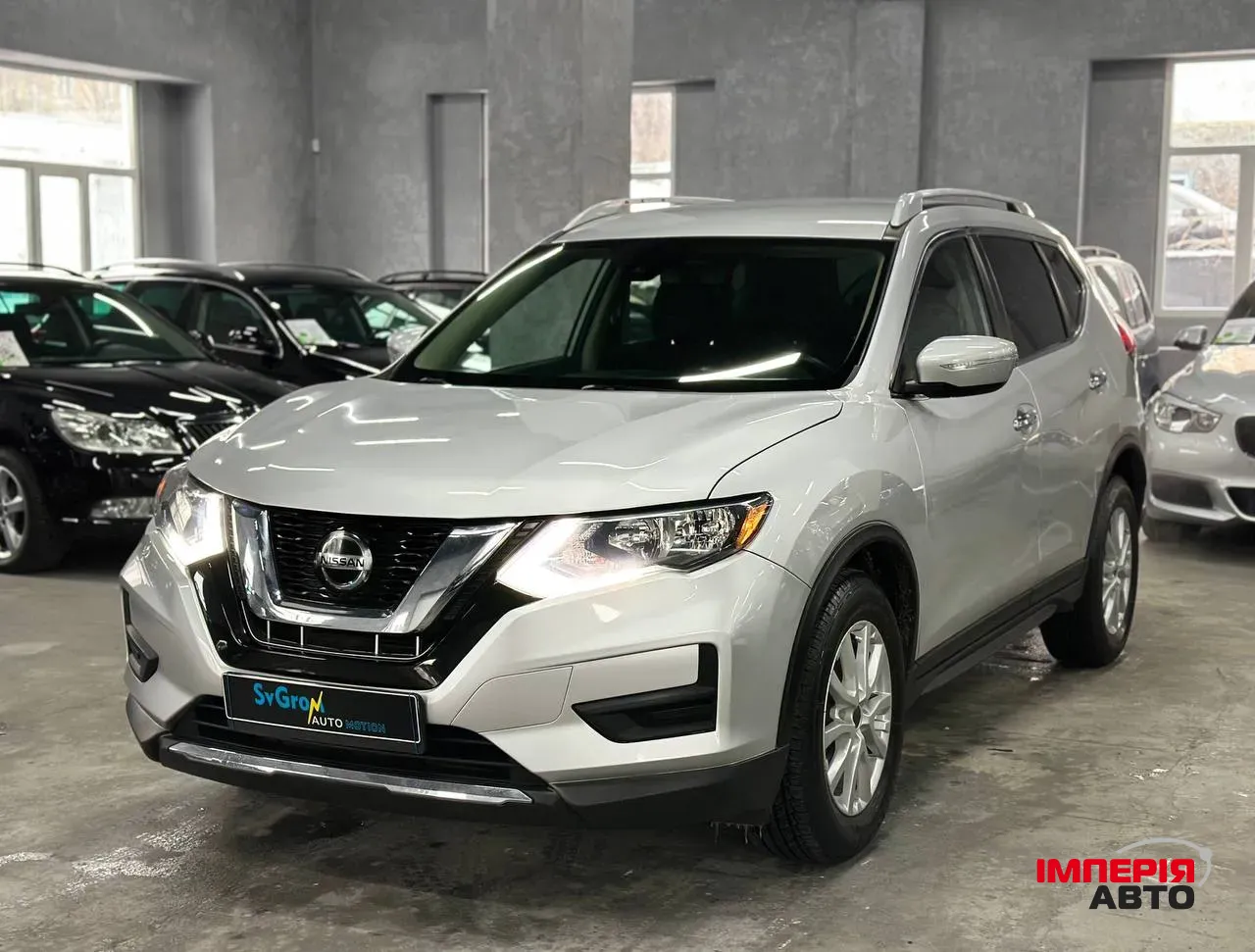 Nissan Rogue - фото 2