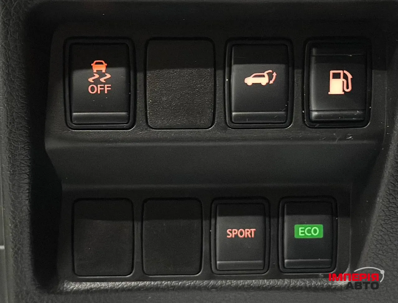 Nissan Rogue - фото 12