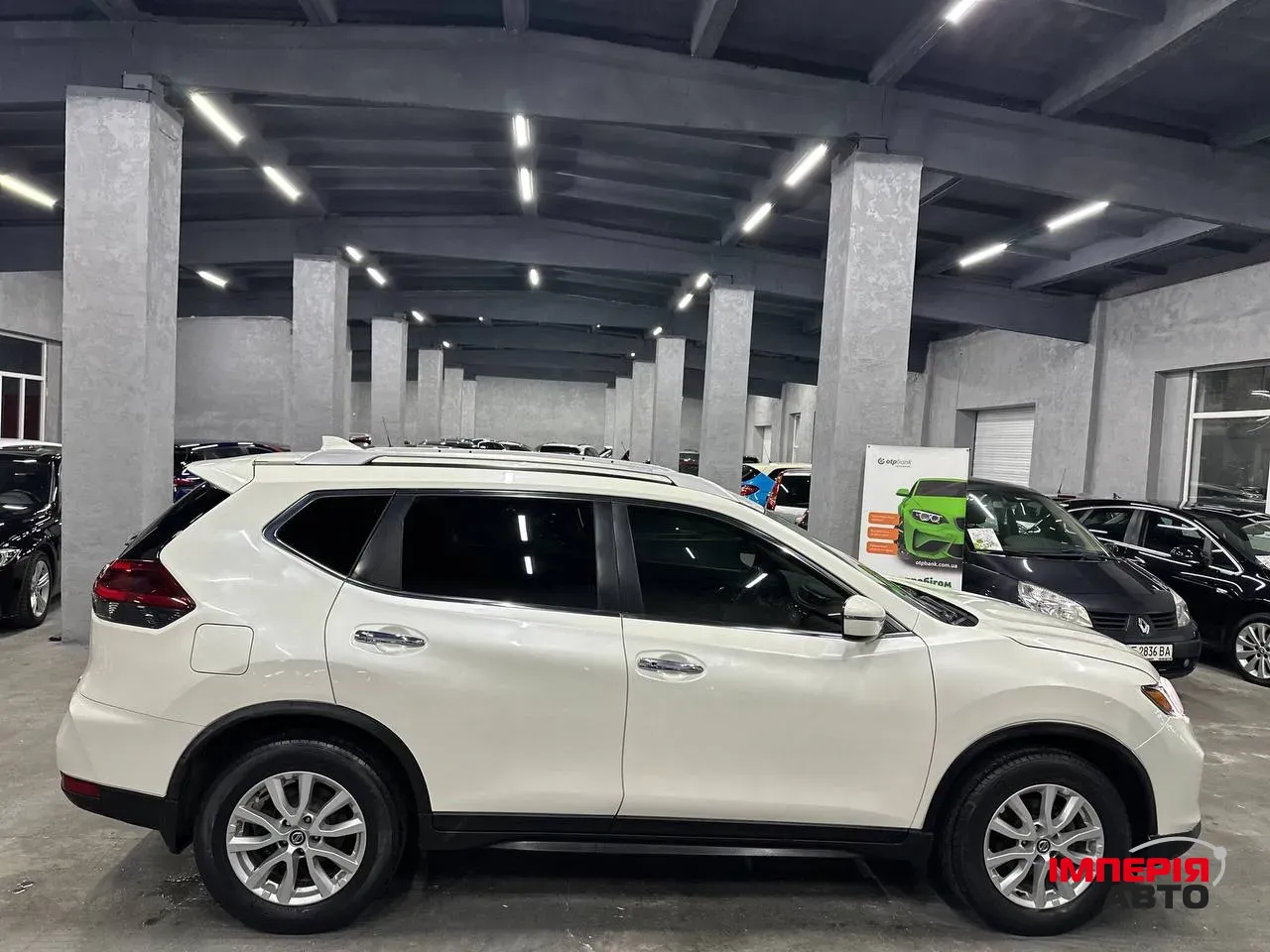 Nissan Rogue - фото 10