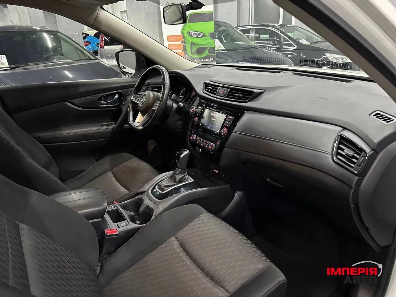 Nissan Rogue - фото 18