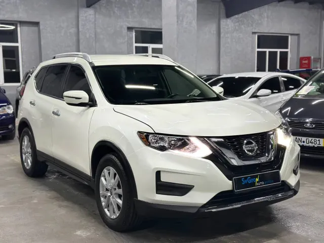 Nissan Rogue - фото 5