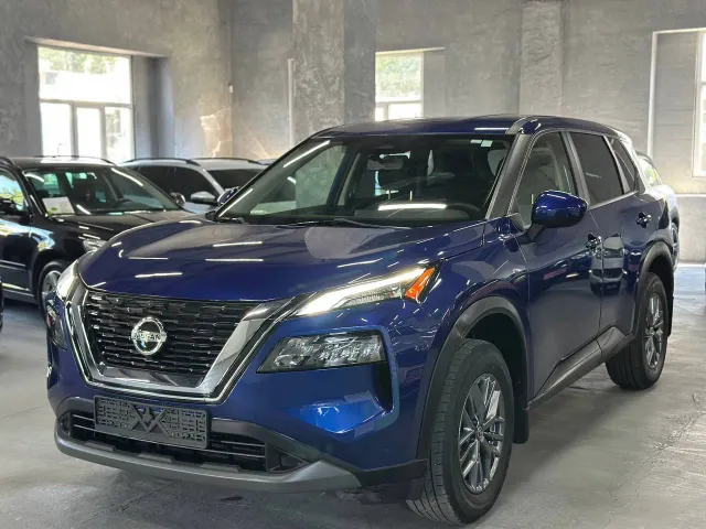 Nissan Rogue - фото 2