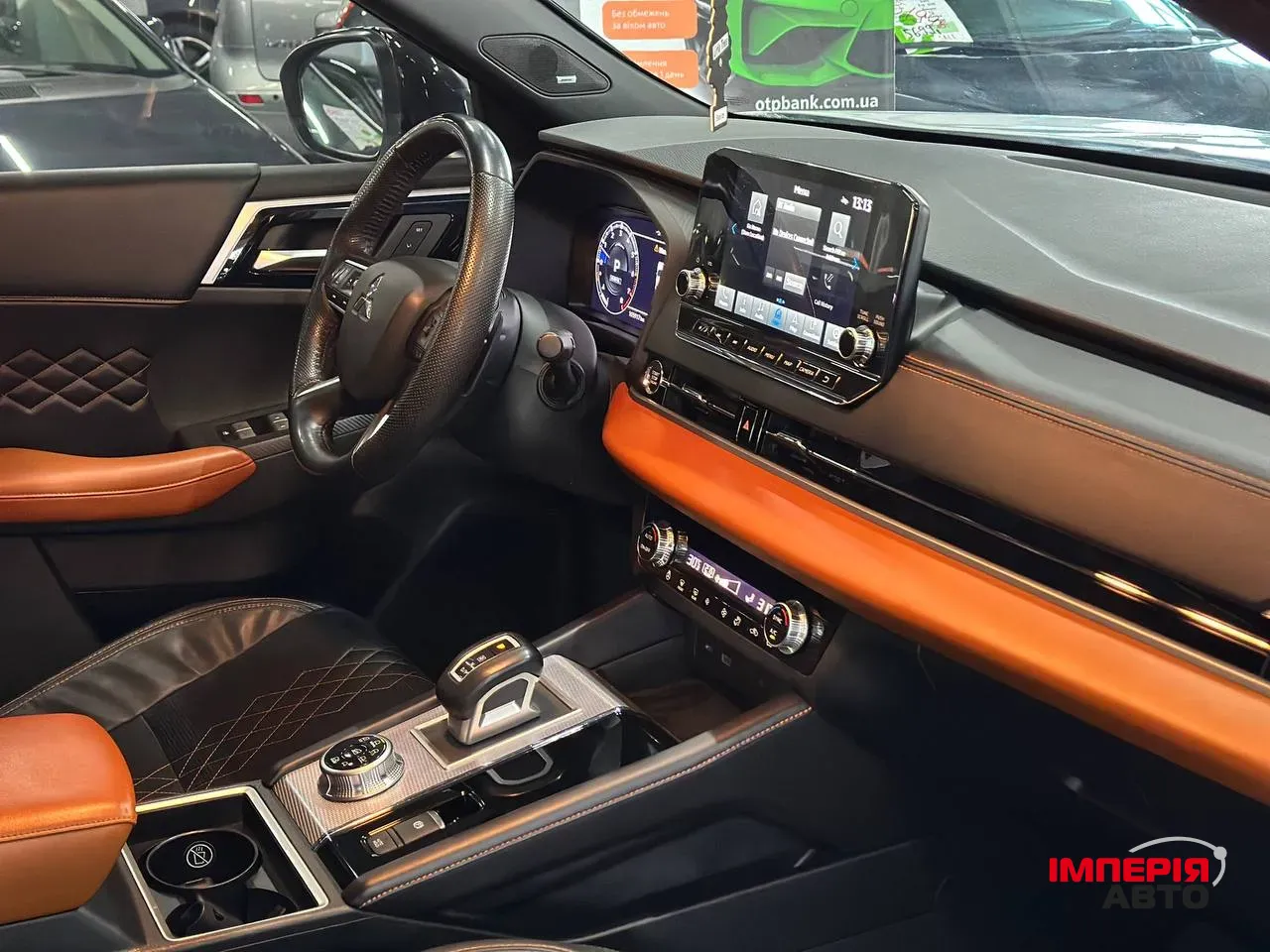 Mitsubishi Outlander - фото 23