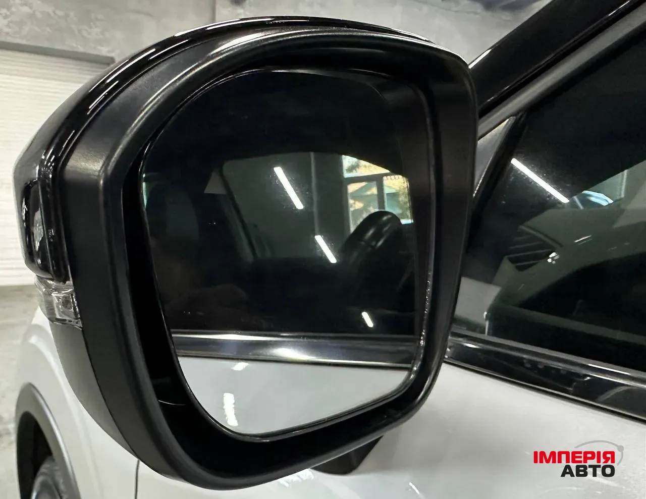 Mitsubishi Outlander - фото 19